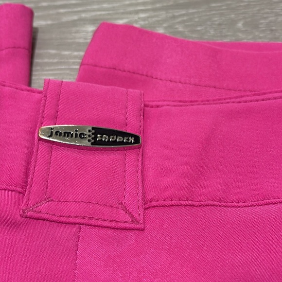 Jamie Sadock - Picture 6 of 7